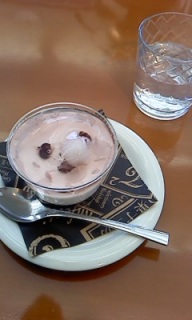 �܂��f�U�[�g(^_^;)