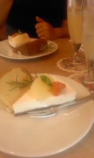 �P�[�L�ɖ������